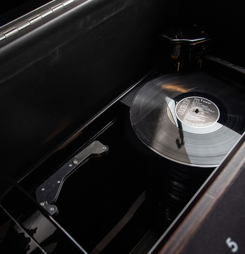 Sound Leisure Jukebox Vinyl Console VLP-20