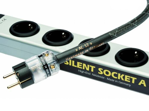 Silent Wire SilentSocket 12 mk2 (8 sockets) 1,5 м.