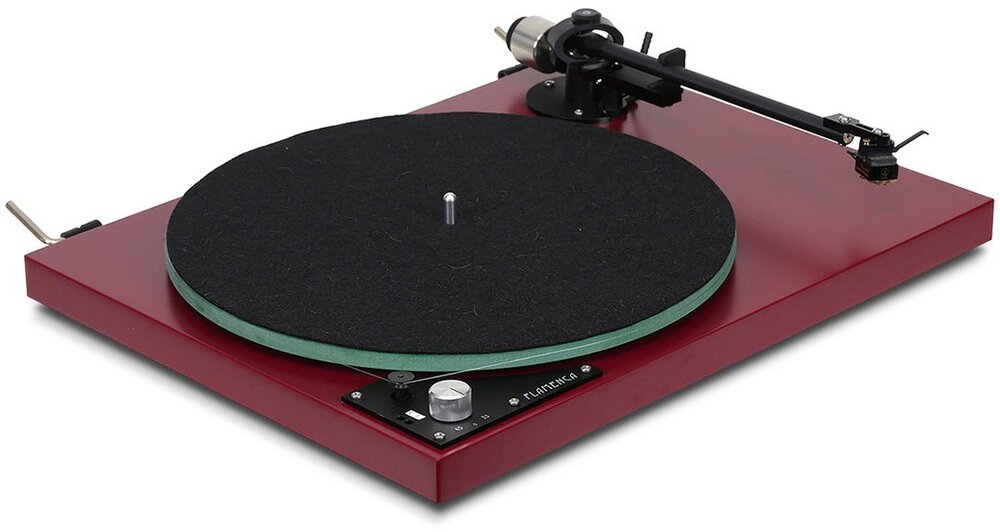 The Funk Firm Flamenca with Tonearm F6