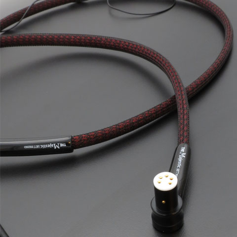 Zavfino-1877 Phono Majestic MK2 Phono Cable Right Angle DIN-RCA 1,5 м.