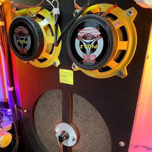 Rock-Ola Bubbler Vinyl 45 with Bluetooth Playboy