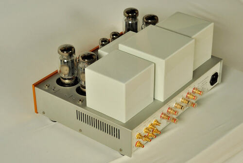 Line Magnetic Audio LM-501IA