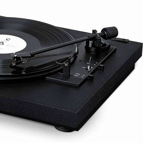 Pro-Ject Audio Automat A1 Matte Black OM10