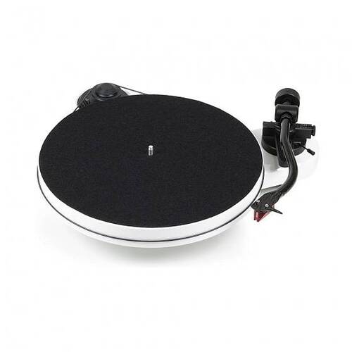 Pro-Ject Audio RPM 1 Carbon High Gloss White