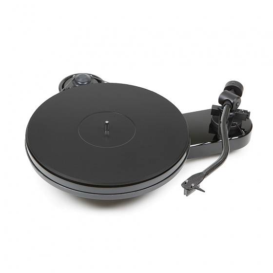 Pro-Ject Audio RPM 3 Carbon High Gloss Black