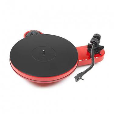 Pro-Ject Audio RPM 3 Carbon High Gloss Red