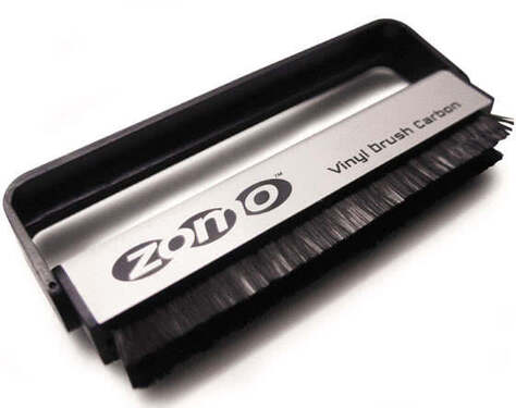 Zomo Carbon Fibre Vinyl Brush VBC-01