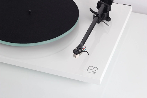 Rega Planar 2 High Gloss White Carbon ММ