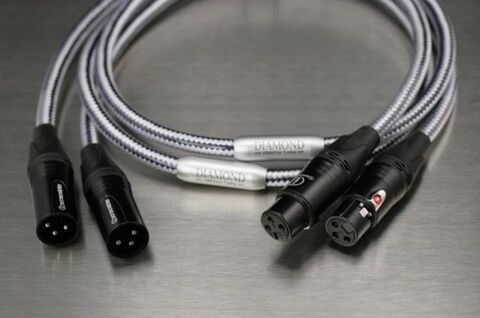 Increcable Diamond  XLR 1,0 м.