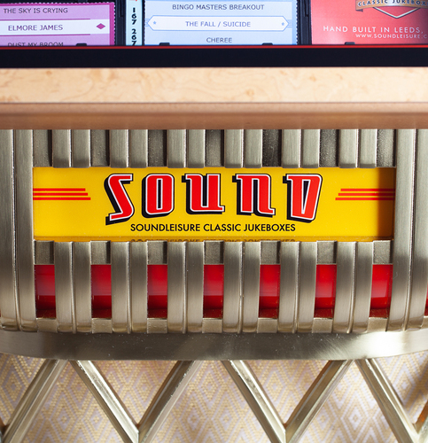 Sound Leisure Jukebox Vinyl Peacock SL45