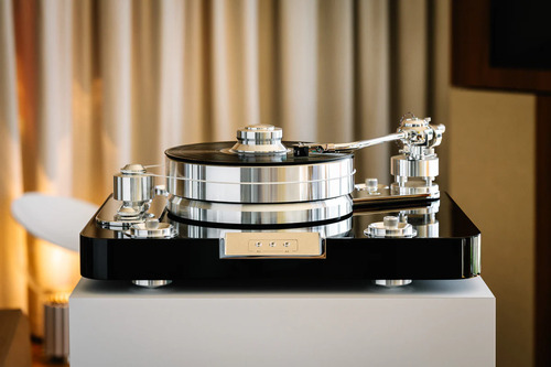 Pro-Ject Audio Signature 12.2 High Gloss Black