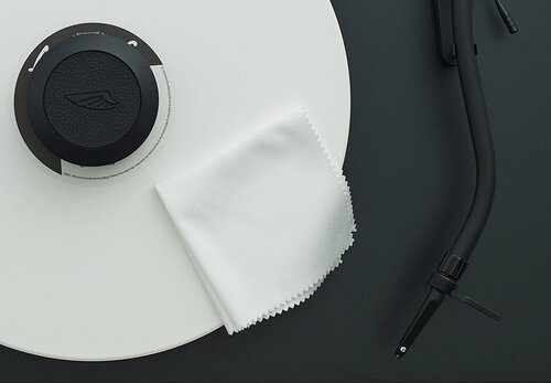 Analog Renaissance Cloth White
