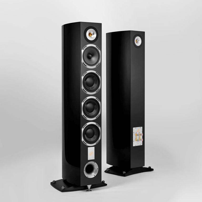 Triangle Magellan Quatuor 40th High Gloss Black