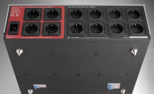 IsoTek EVO3 Nova Black + Sequel C19 2,0 m