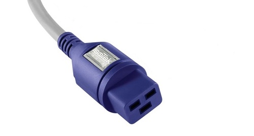 IsoTek V5 Titan Silver + Sequel C19 2,0 m