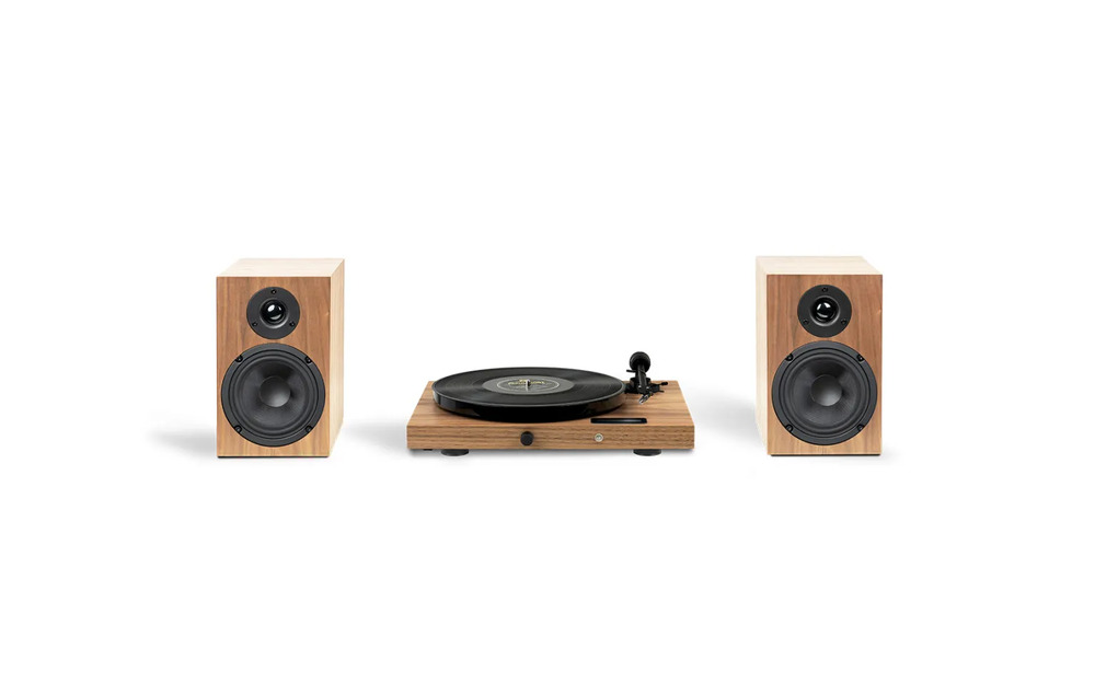 Pro-Ject Audio Juke Box E1 HiFi Set Walnut