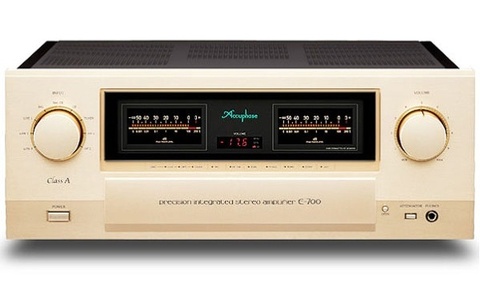 Accuphase E-700