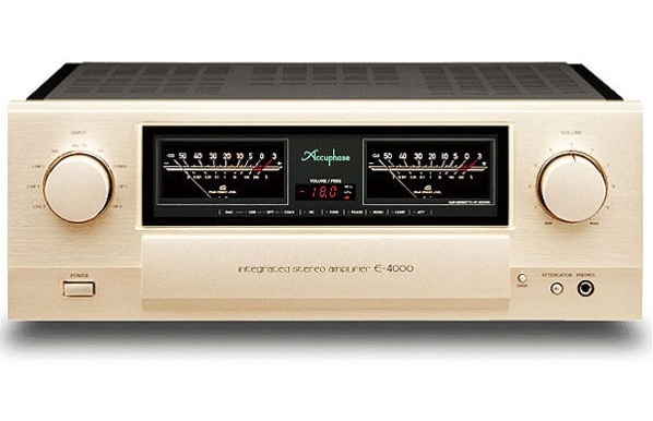 Accuphase E-4000