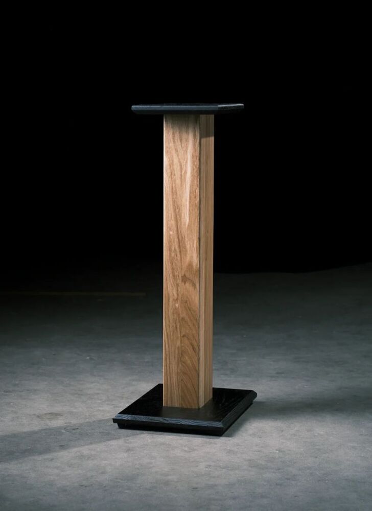 Buchardt Audio Buchardt Stands - Solid Wood Black/Oak/Black