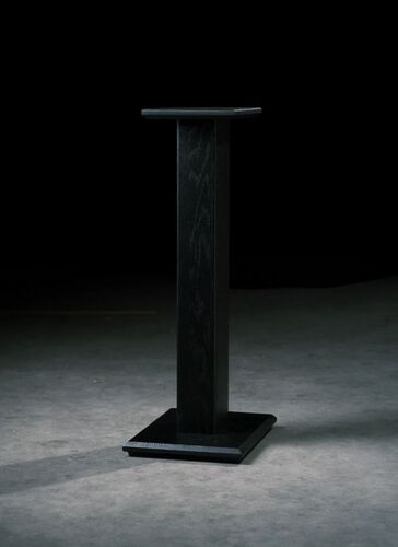 Buchardt Audio Buchardt Stands - Solid Wood Black/Black/Black