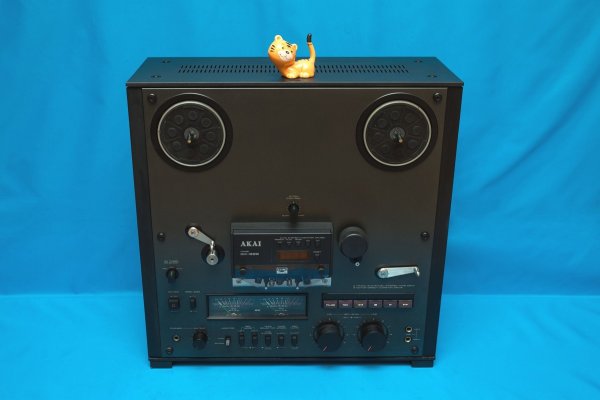 Akai GX-625 Black