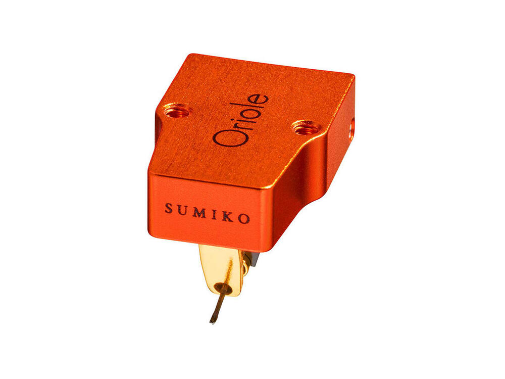 Sumiko Oriole MC