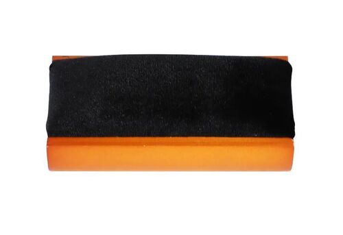 Alive Audio Velvet Brush With a Wooden Handle
