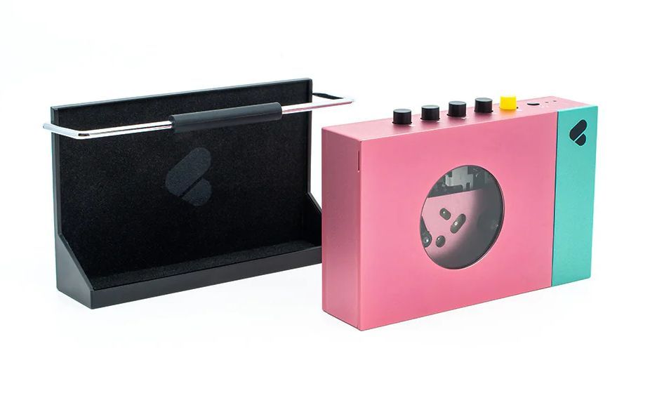 We Are Rewind Cassette Player WE-001 Edith + Belt Clip