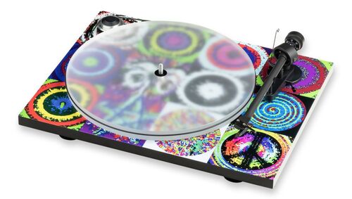 Pro-Ject Audio Art Essential III The Ringo Starr Peace & Love OM 10