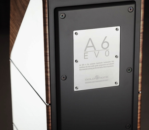 Gold Note A-6 EVO II Glossy Walnut