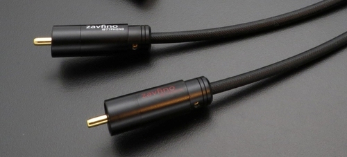 Zavfino-1877 Phono Highlands MK2 Phono Cable Right Angle DIN-RCA 1,5 м.