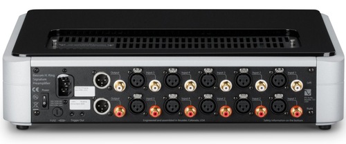 PS Audio BHK Signature Preamplifier Black